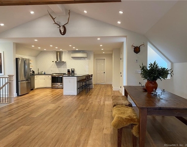 55 Still Meadow Road - Photo Thumbnail 9