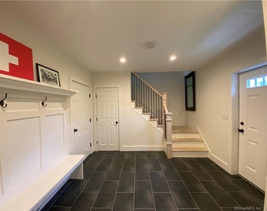 55 Still Meadow Road - Photo Thumbnail 6