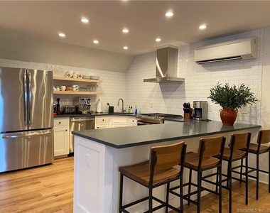 55 Still Meadow Road - Photo Thumbnail 7