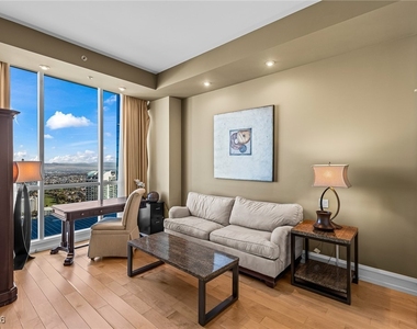 2700 Las Vegas Boulevard - Photo Thumbnail 16