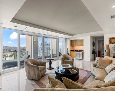2700 Las Vegas Boulevard - Photo Thumbnail 43