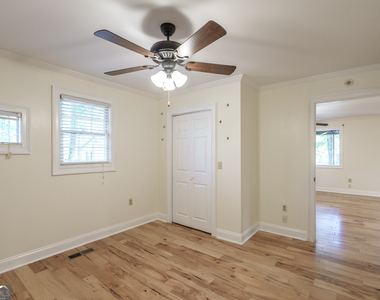 248a West River Bend Drive - Photo Thumbnail 17