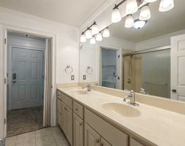248a West River Bend Drive - Photo Thumbnail 18
