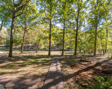 248a West River Bend Drive - Photo Thumbnail 3