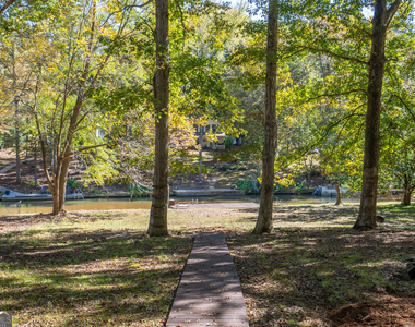 248a West River Bend Drive - Photo Thumbnail 2