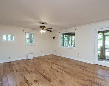248a West River Bend Drive - Photo Thumbnail 8