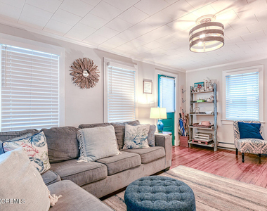 86 Franklin Avenue - Photo Thumbnail 9