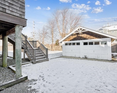 54 Osborne Avenue - Photo Thumbnail 23