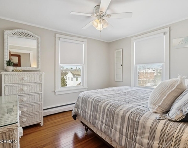 54 Osborne Avenue - Photo Thumbnail 14