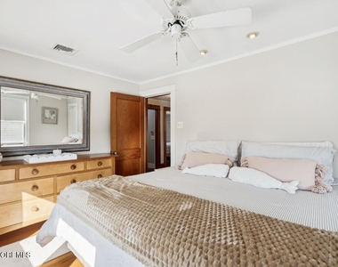 54 Osborne Avenue - Photo Thumbnail 19