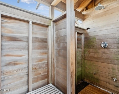 54 Osborne Avenue - Photo Thumbnail 22