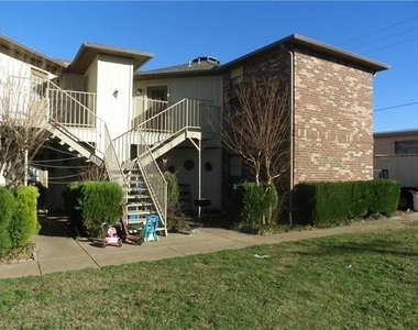 732 Bluebonnet Drive - Photo Thumbnail 1