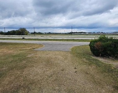 13022 N State Highway 121 - Photo Thumbnail 25