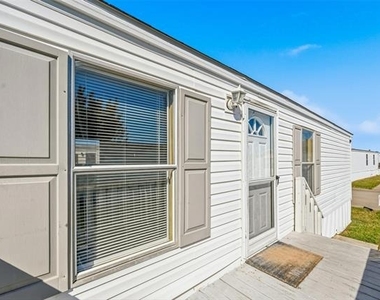 607 Keats Road - Photo Thumbnail 1