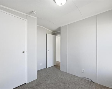 607 Keats Road - Photo Thumbnail 21
