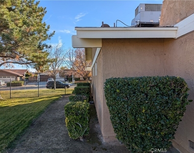 2851 W Avenue J4 - Photo Thumbnail 60