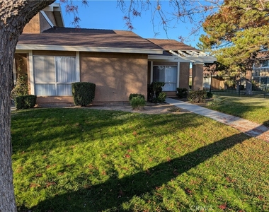 2851 W Avenue J4 - Photo Thumbnail 1