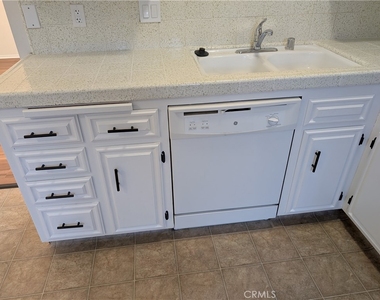 2851 W Avenue J4 - Photo Thumbnail 5