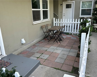 239 3rd Avenue - Photo Thumbnail 3