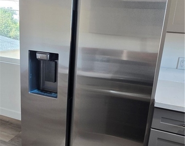 833 E 92nd - Photo Thumbnail 18