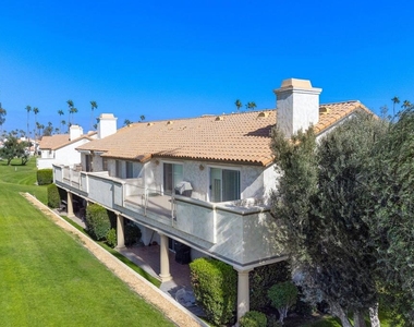 189 Desert Falls Circle - Photo Thumbnail 5