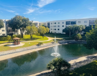 3178 Via Poinciana - Photo Thumbnail 18