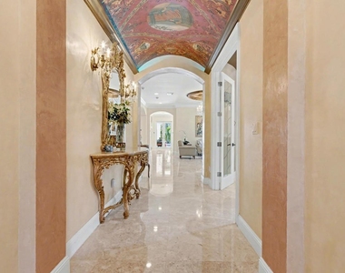 860 E Park Drive - Photo Thumbnail 5