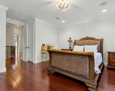 860 E Park Drive - Photo Thumbnail 43