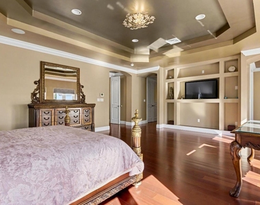860 E Park Drive - Photo Thumbnail 50