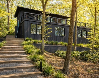 15 Lake View Court - Photo Thumbnail 22