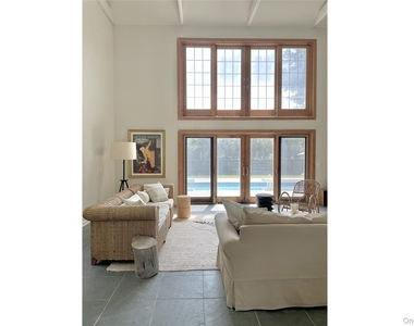 1050 King Street - Photo Thumbnail 24