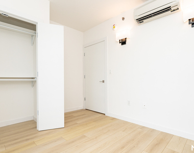 227 Clarkson Ave  - Photo Thumbnail 12