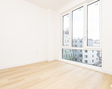 227 Clarkson Ave  - Photo Thumbnail 10