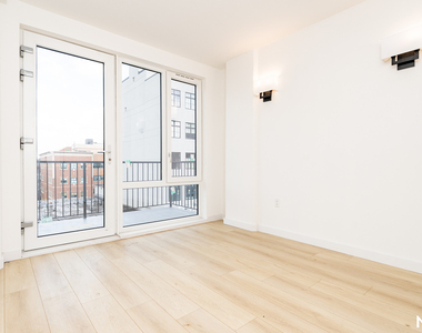 227 Clarkson Ave  - Photo Thumbnail 13