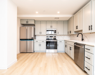 227 Clarkson Ave  - Photo Thumbnail 3
