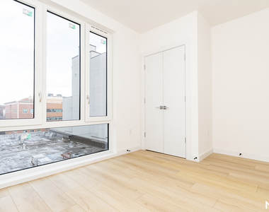 227 Clarkson Ave  - Photo Thumbnail 11