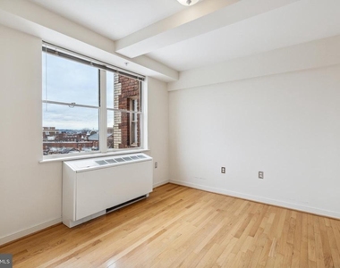 815 King Street - Photo Thumbnail 9