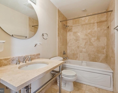 815 King Street - Photo Thumbnail 14