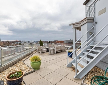 815 King Street - Photo Thumbnail 16
