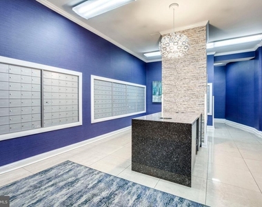 1011 Arlington Boulevard - Photo Thumbnail 5