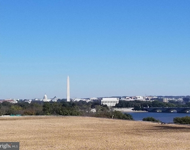 1011 Arlington Boulevard - Photo Thumbnail 1