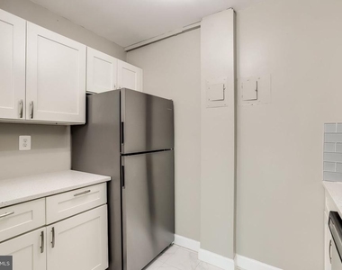 1011 Arlington Boulevard - Photo Thumbnail 13