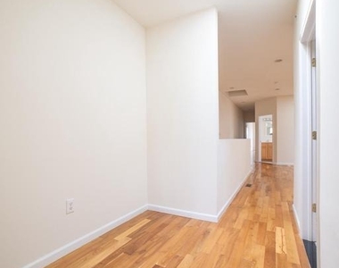 1830 N 16th Street - Photo Thumbnail 17