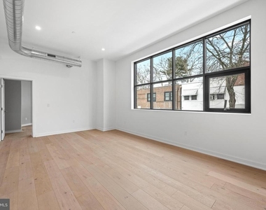 36 N Narberth Avenue - Photo Thumbnail 5