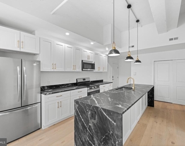 36 N Narberth Avenue - Photo Thumbnail 3