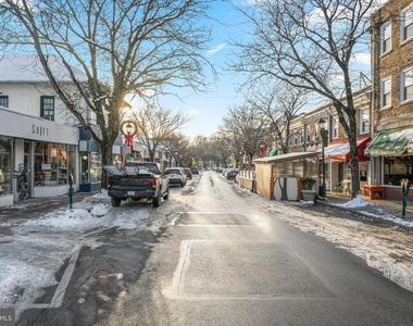 36 N Narberth Avenue - Photo Thumbnail 14