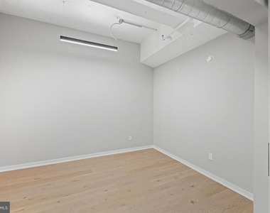 36 N Narberth Avenue - Photo Thumbnail 6