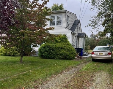 899 N 3rd Street - Photo Thumbnail 14