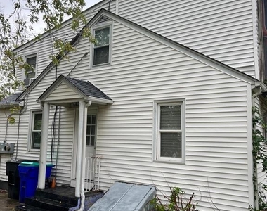 899 N 3rd Street - Photo Thumbnail 16