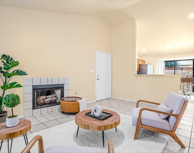 11901 Swearingen Dr - Photo Thumbnail 1